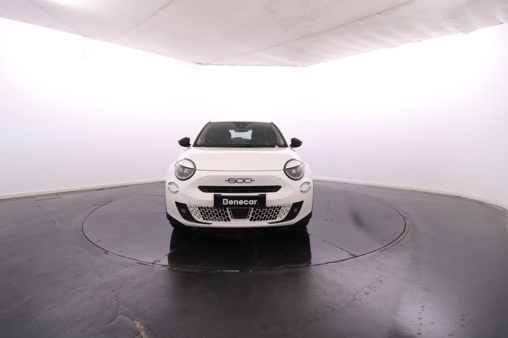 fiat-600-2025-hibrido-1199cc