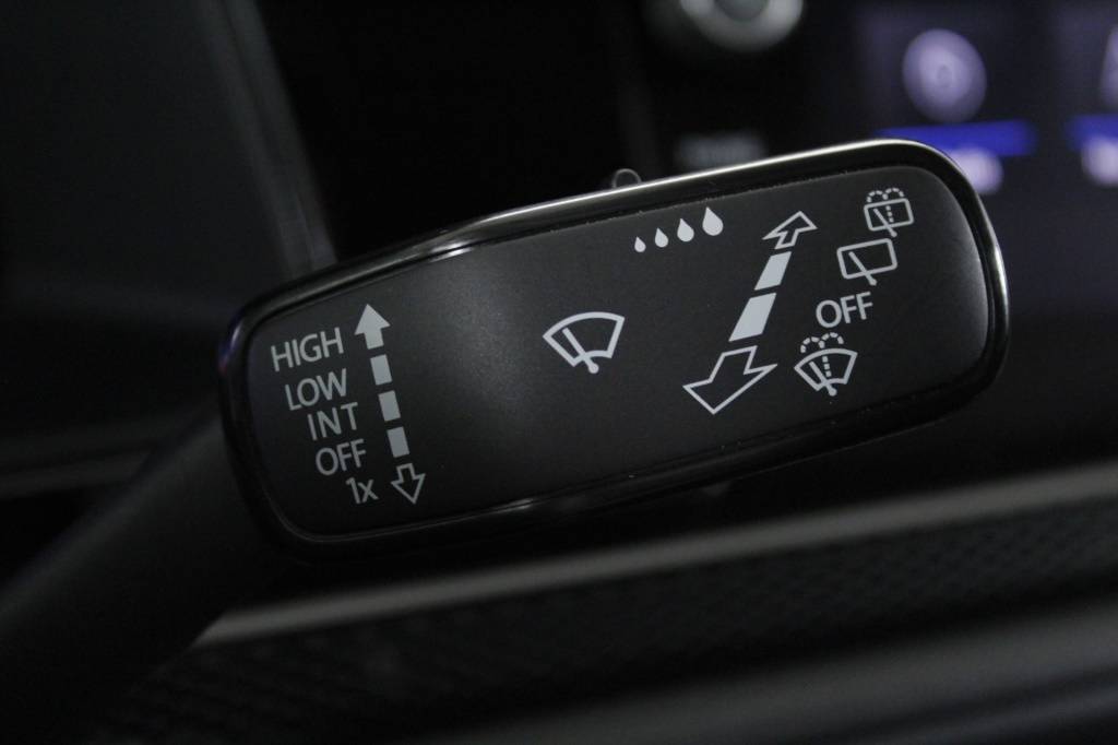 volkswagen-taigo-2024-gasolina-999cc