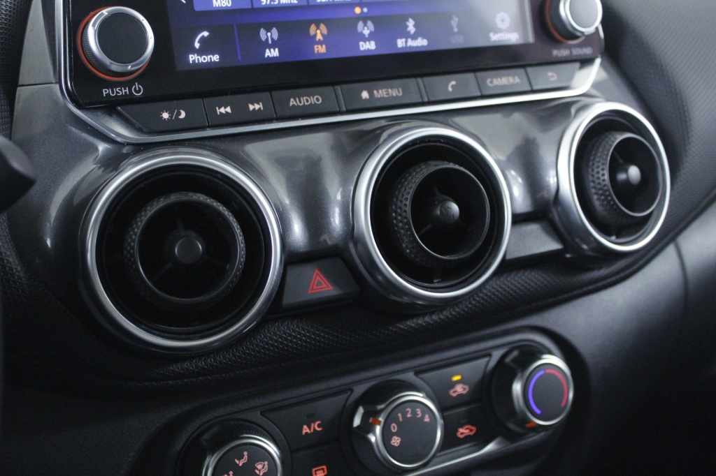 nissan-juke-2024-gasolina-999cc