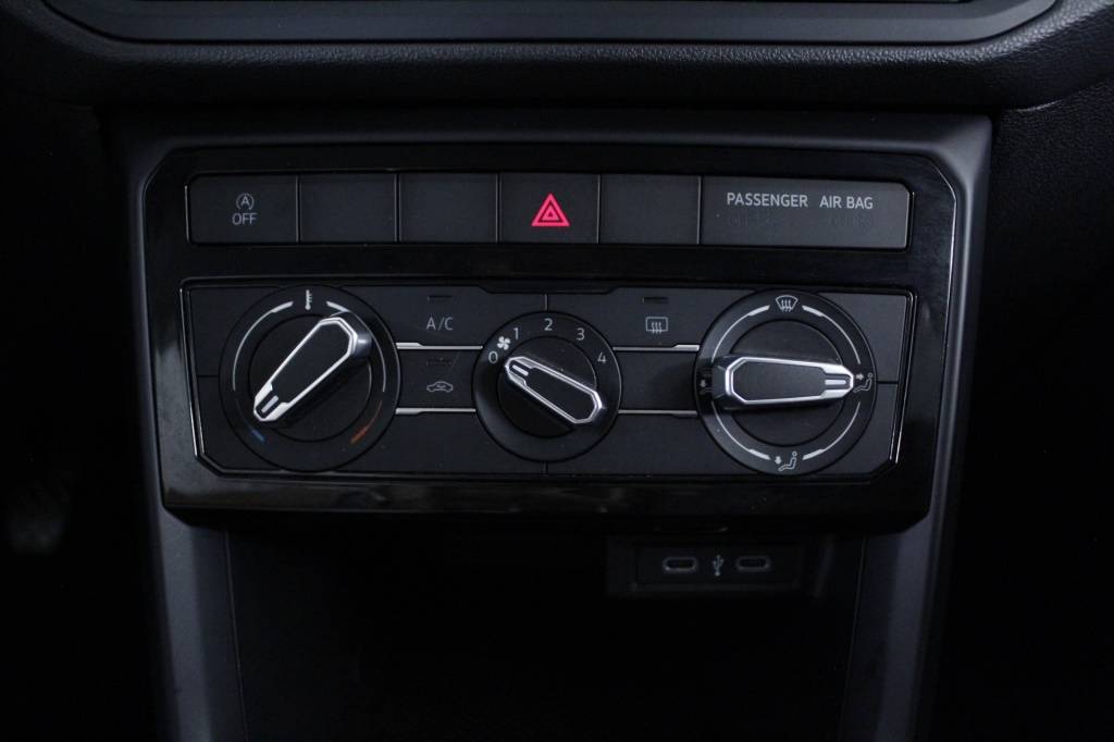 volkswagen-t-cross-2023-gasolina-999cc