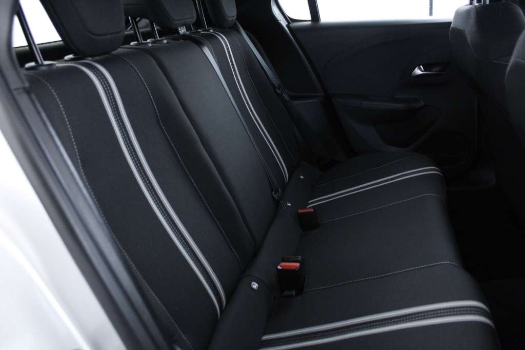 opel-corsa-2024-gasolina-1199cc