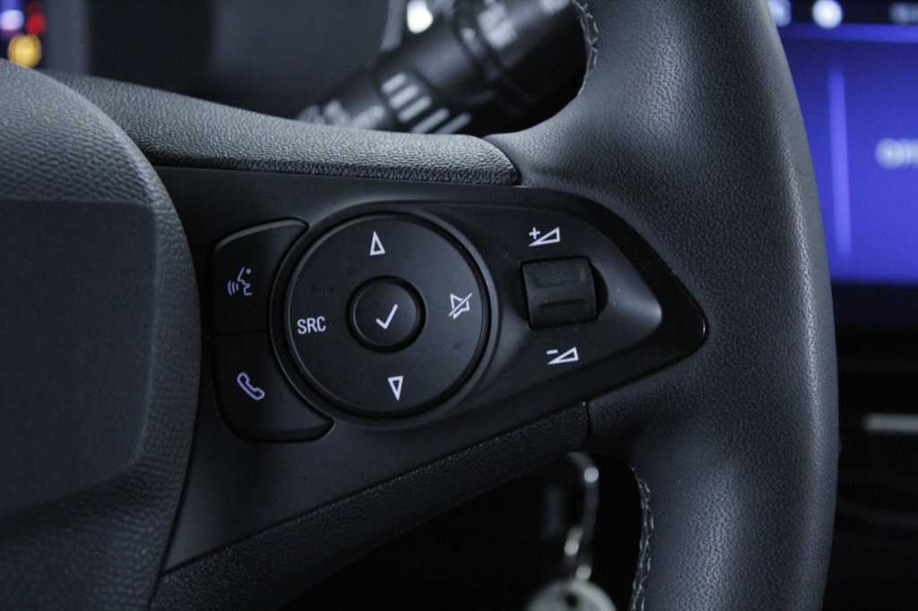 opel-corsa-2024-gasolina-1199cc