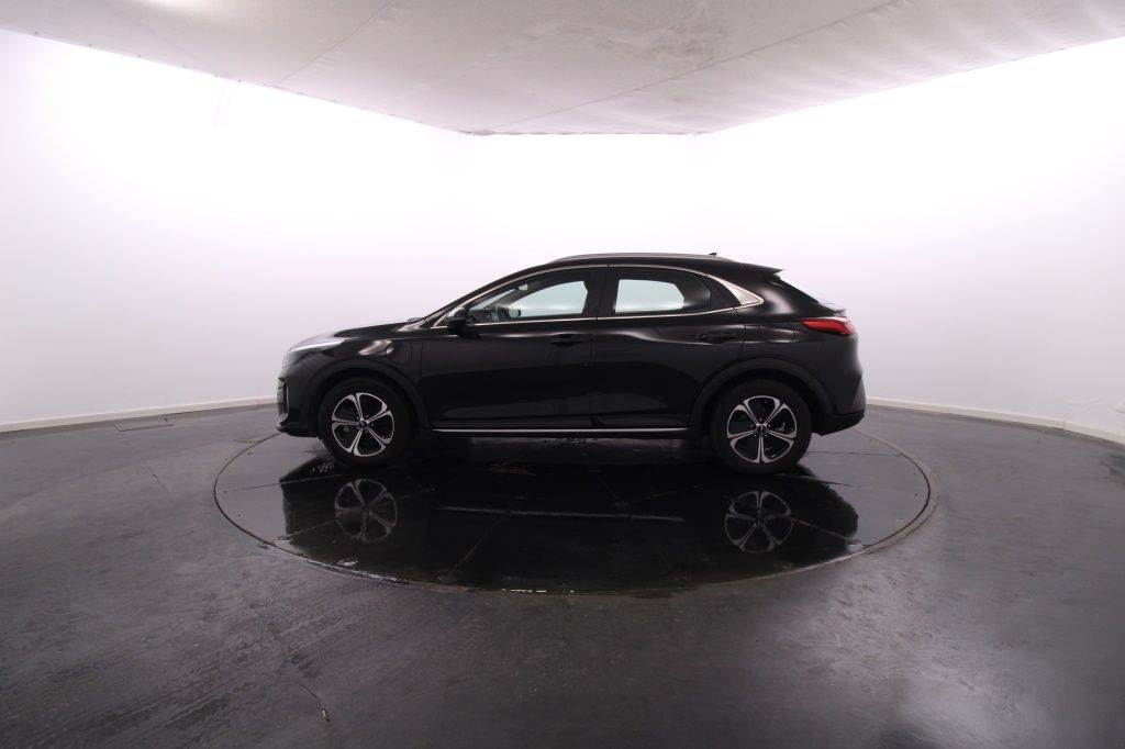 kia-xceed-2024-hibrido-1580cc