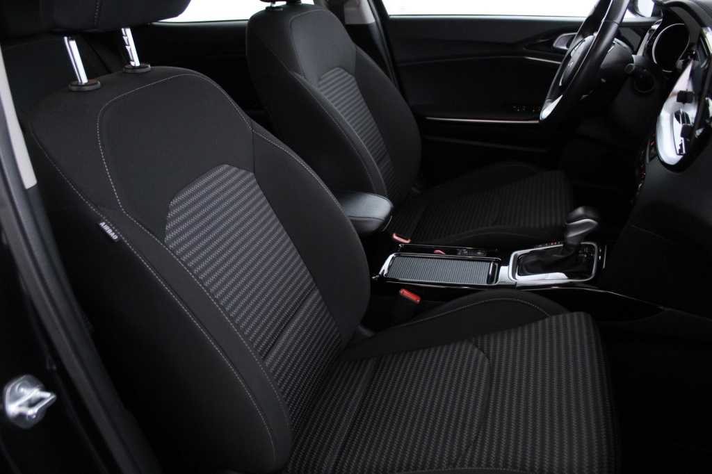 kia-xceed-2024-hibrido-1580cc