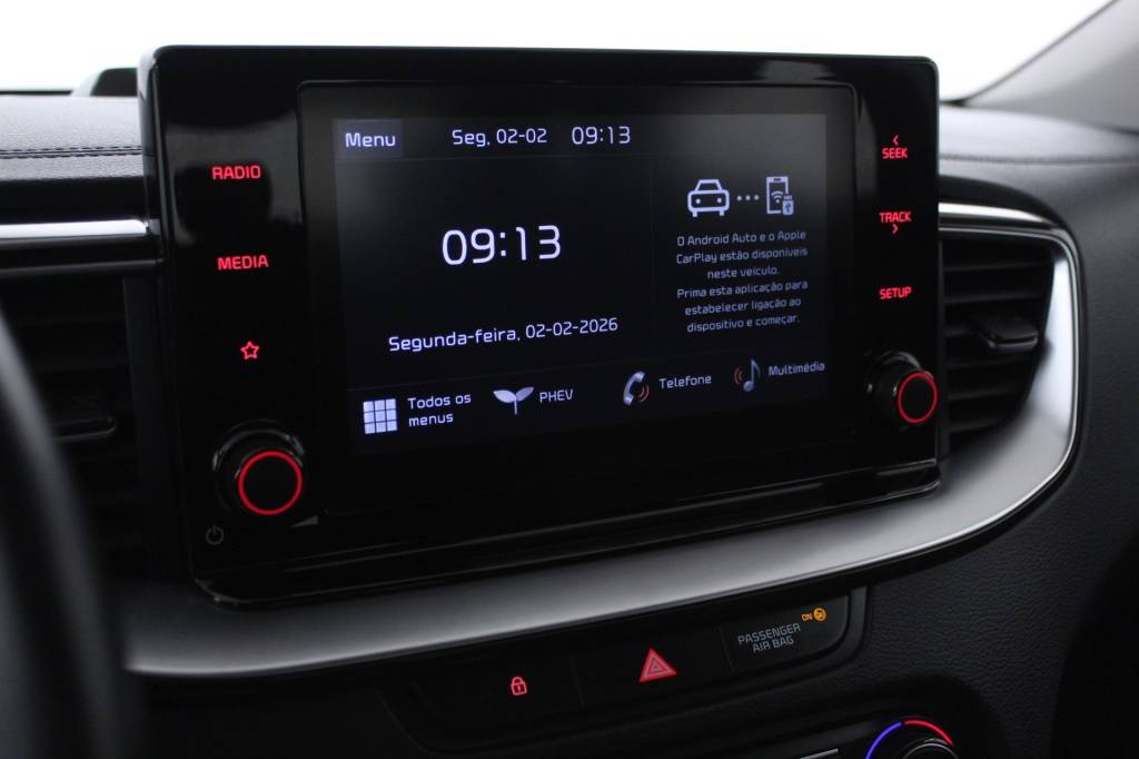 kia-xceed-2024-hibrido-1580cc