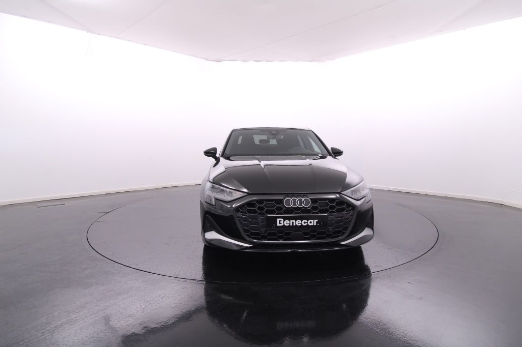 audi-a3-limousine-2025-hibrido-1498cc