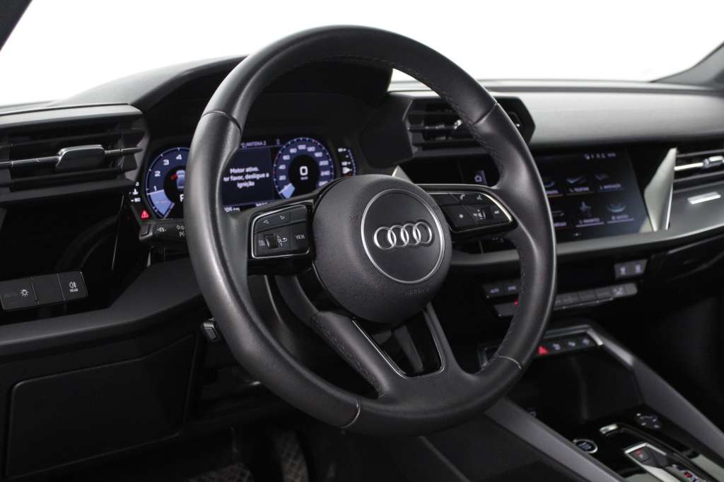 audi-a3-limousine-2025-hibrido-1498cc