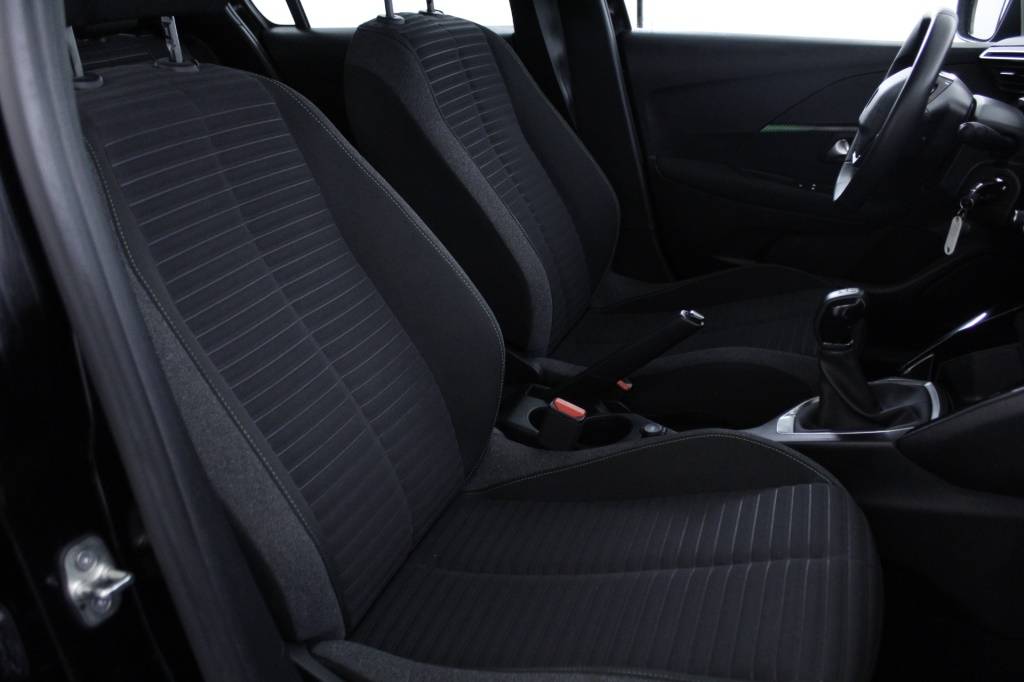 peugeot-208-2024-gasolina-1199cc