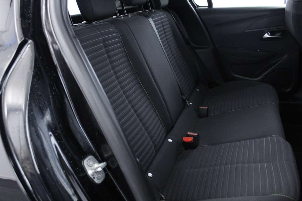 peugeot-208-2024-gasolina-1199cc