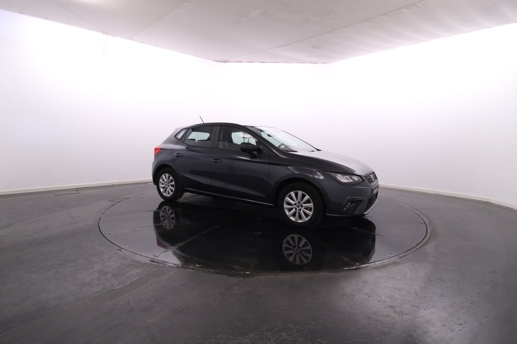 seat-ibiza-2023-gasolina-999cc