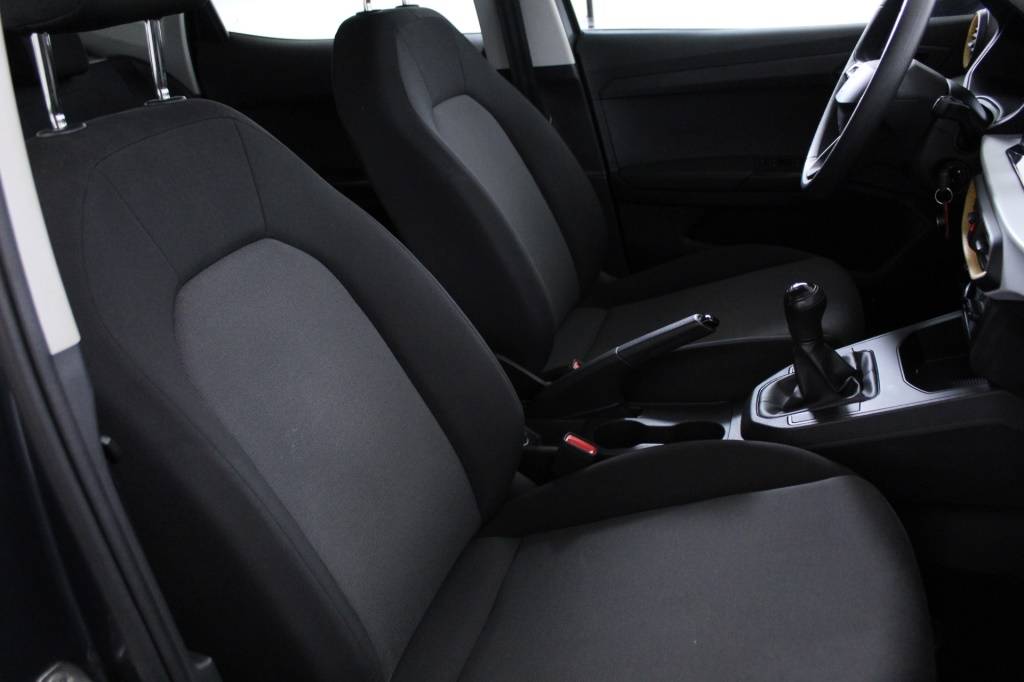 seat-ibiza-2023-gasolina-999cc