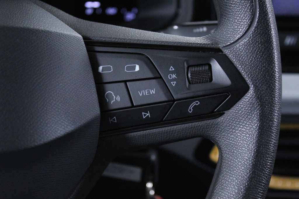 seat-ibiza-2023-gasolina-999cc