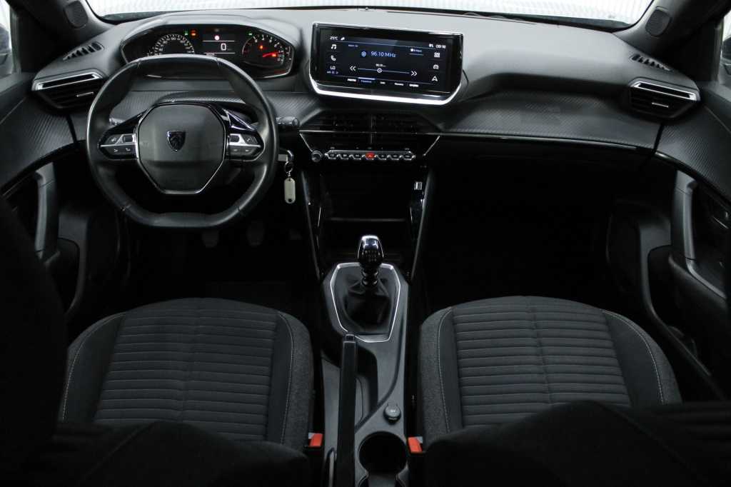 peugeot-2008-2024-gasolina-1199cc
