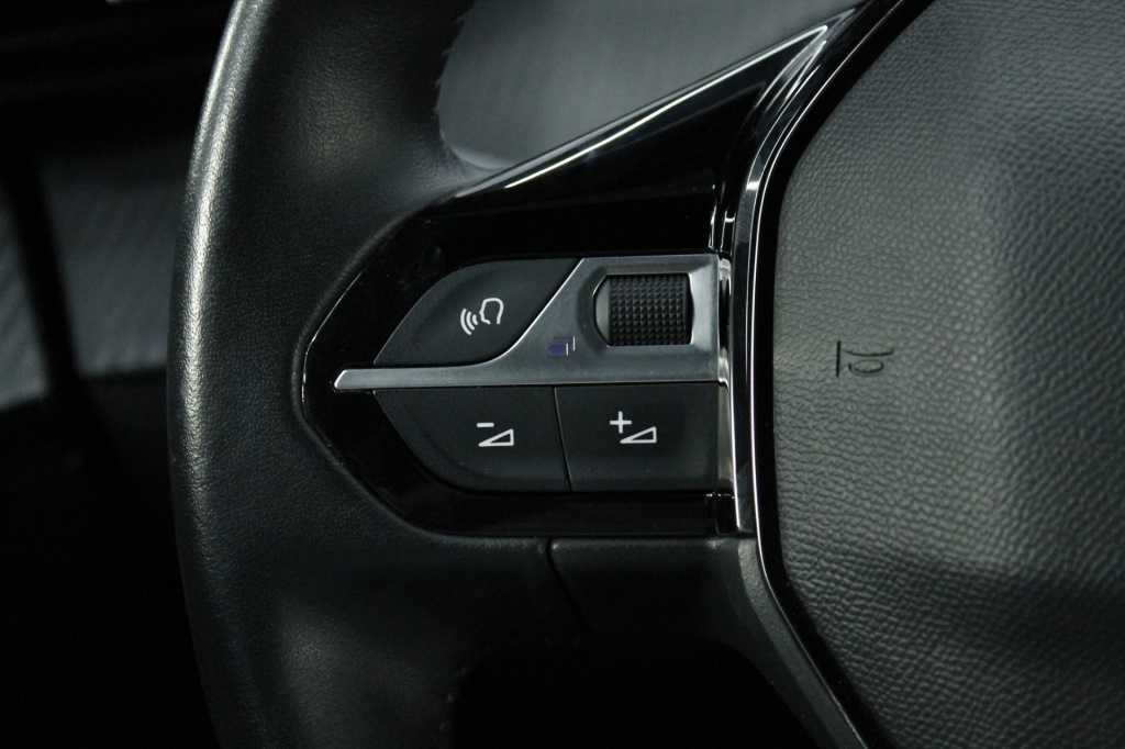 peugeot-2008-2024-gasolina-1199cc