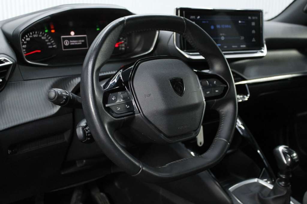 peugeot-2008-2024-gasolina-1199cc