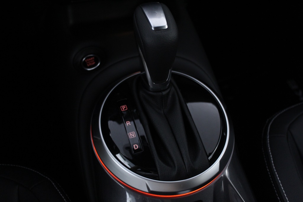nissan-juke-2024-gasolina-999cc