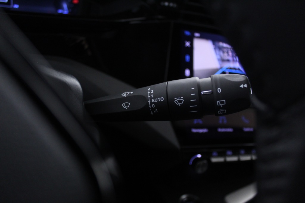 peugeot-308-2023-diesel-1499cc