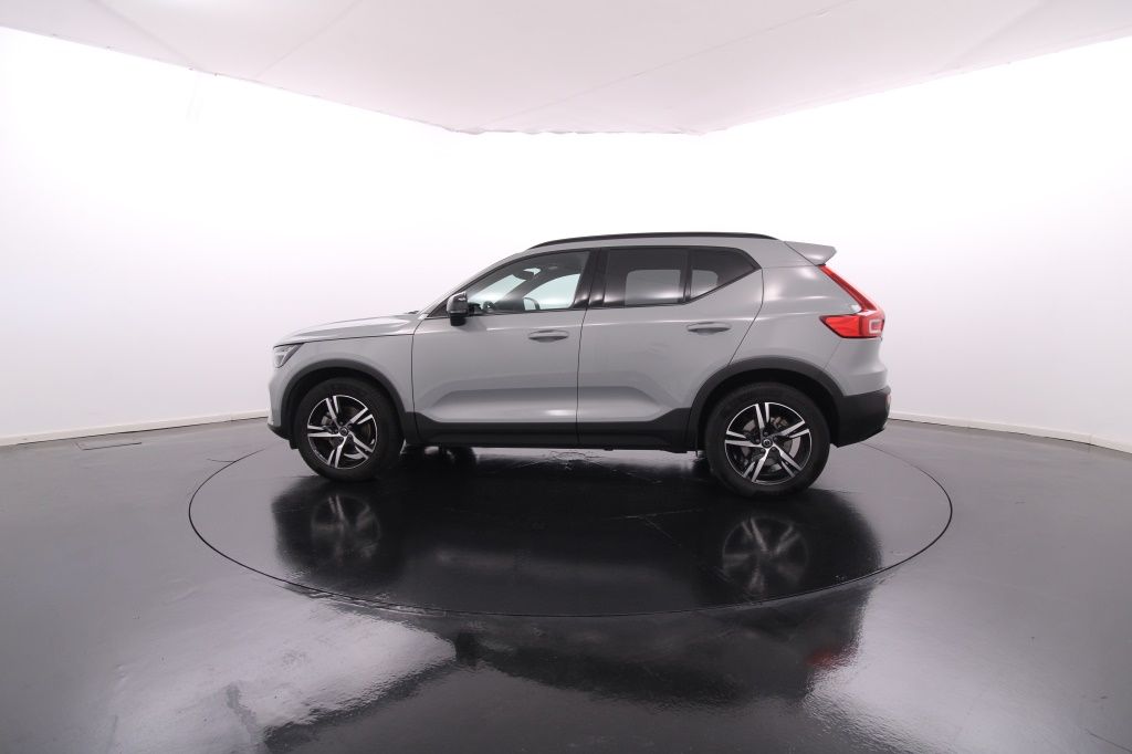 volvo-xc40-2025-hibrido-1969cc