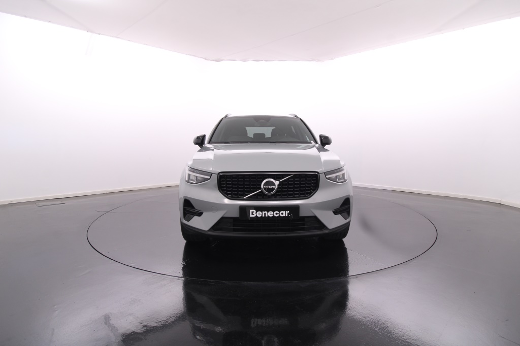volvo-xc40-2025-hibrido-1969cc