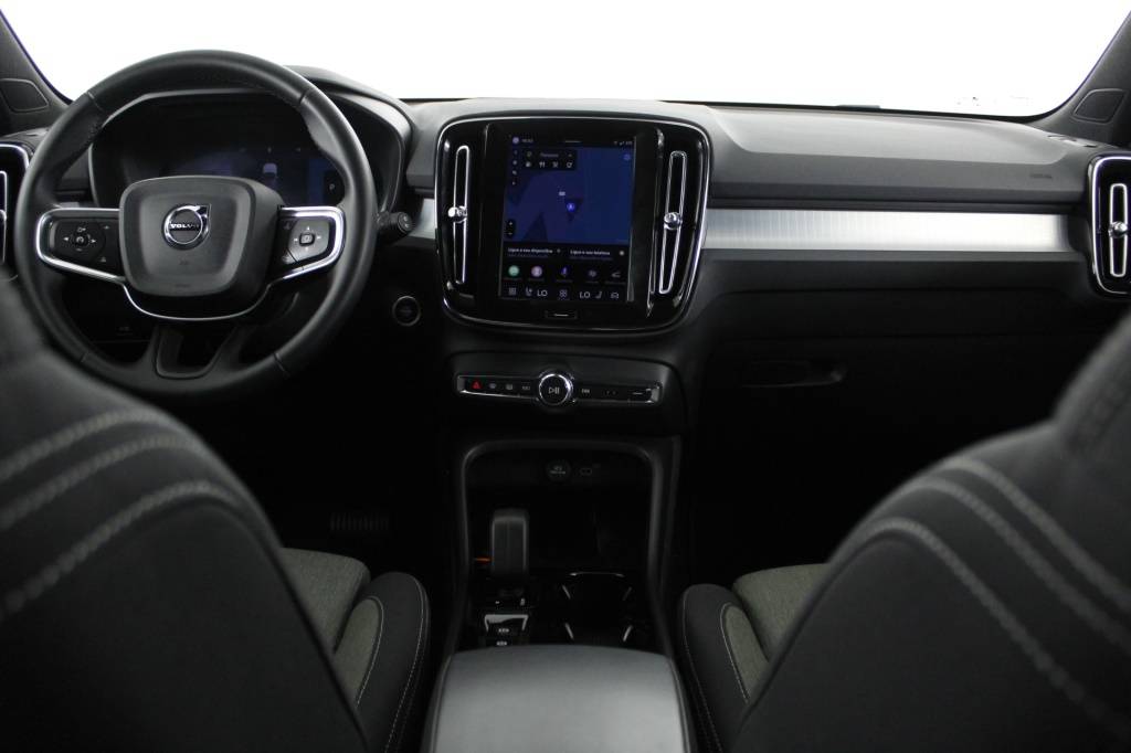 volvo-xc40-2025-hibrido-1969cc