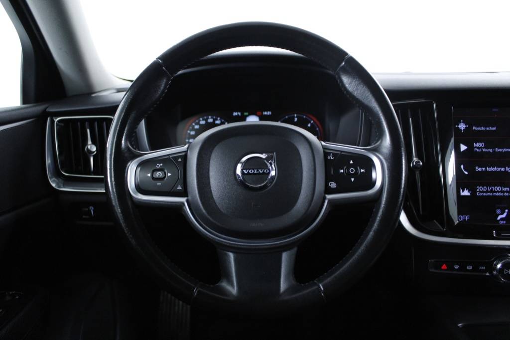 volvo-v60-2021-hibrido-1969cc