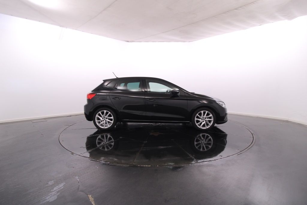 seat-ibiza-2024-gasolina-999cc