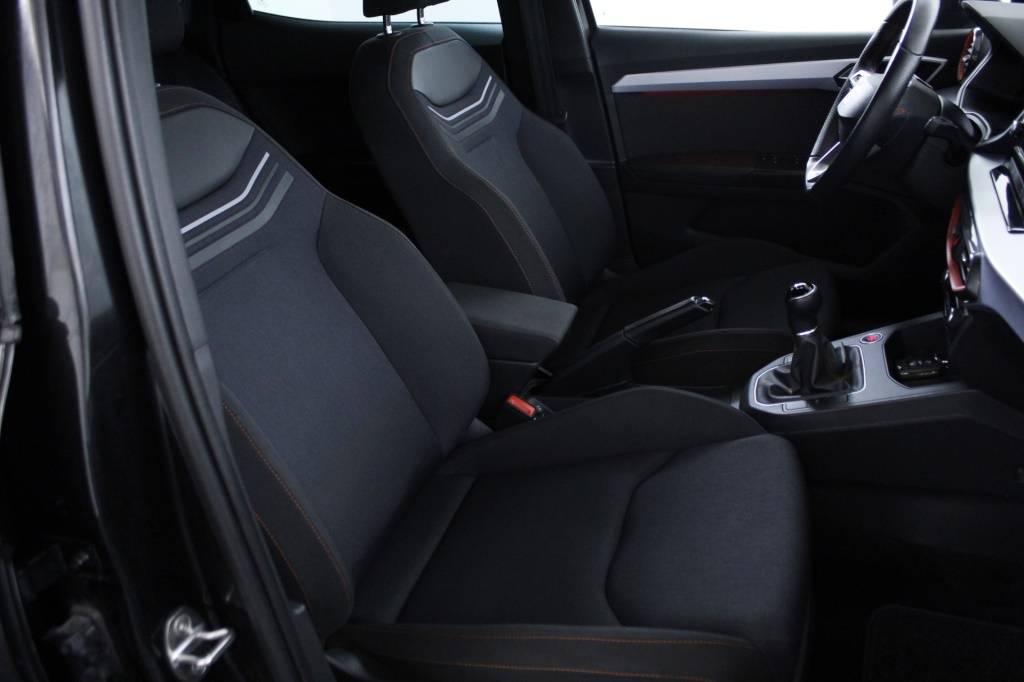 seat-ibiza-2024-gasolina-999cc