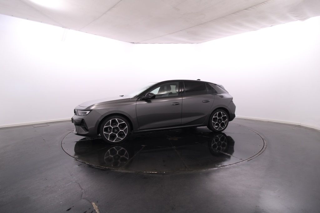 opel-astra-2025-gasolina-1199cc