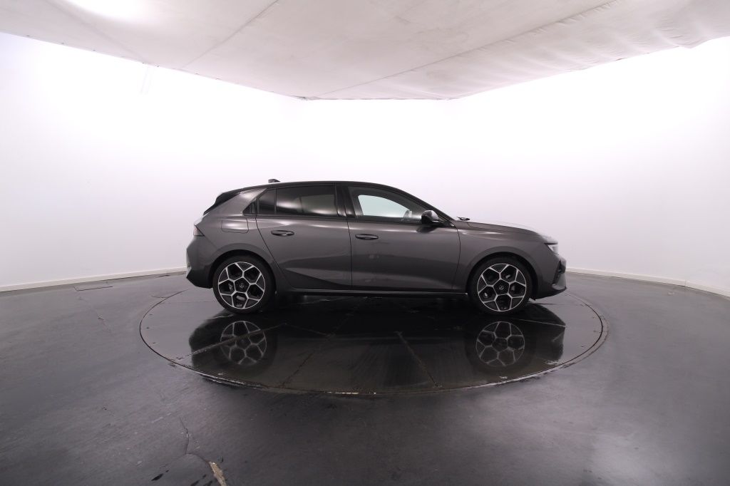 opel-astra-2025-gasolina-1199cc