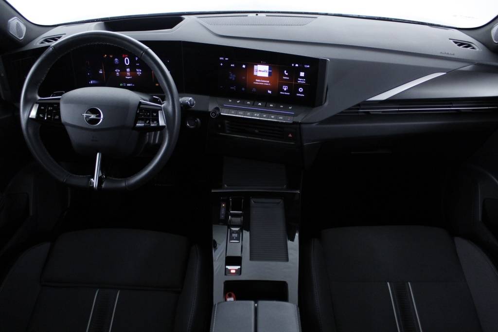 opel-astra-2025-gasolina-1199cc
