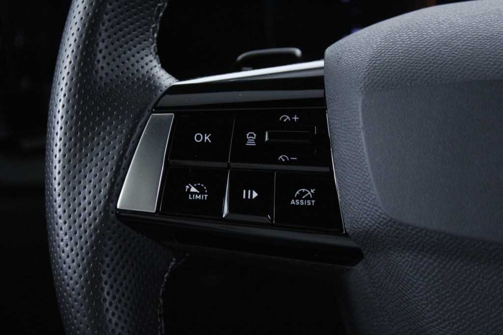 opel-astra-2025-gasolina-1199cc
