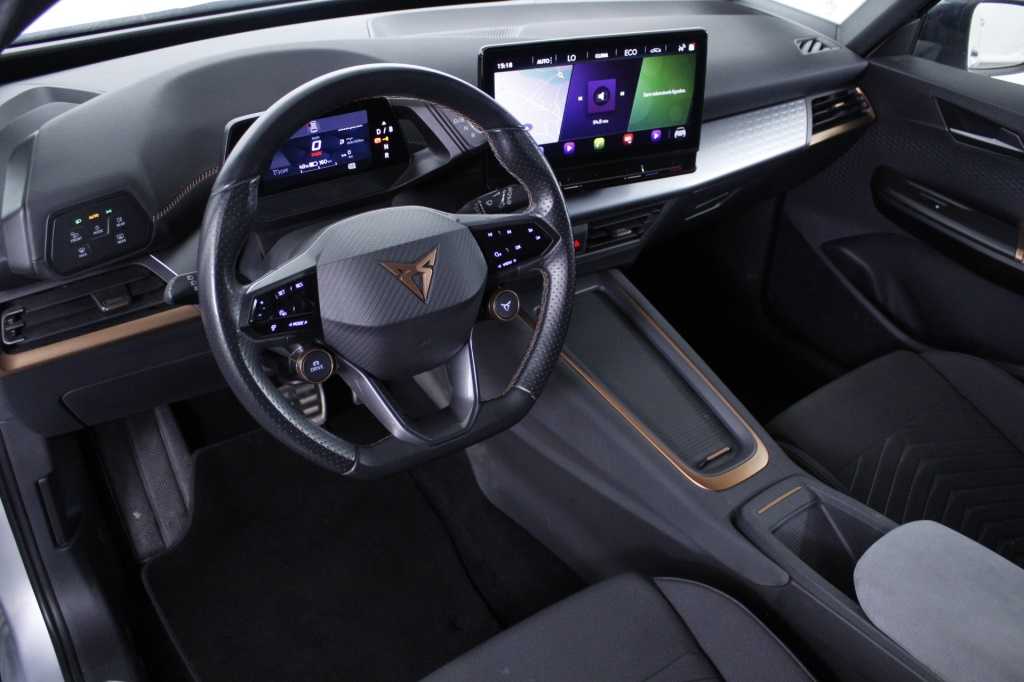 cupra-born-2024-eletrico-1cc