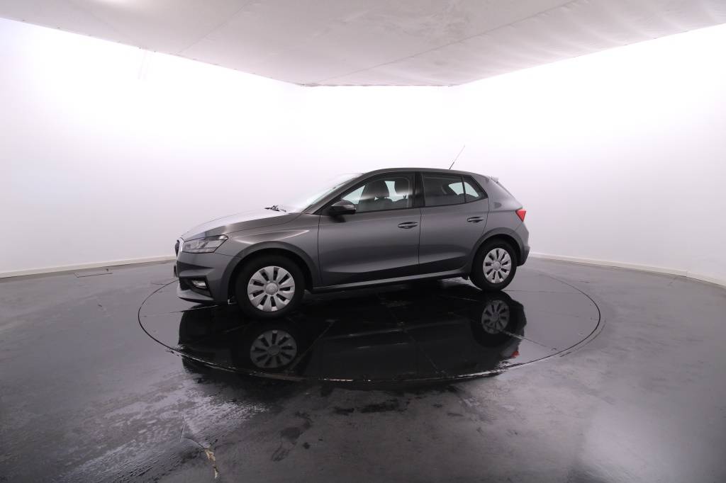 skoda-fabia-2023-gasolina-999cc