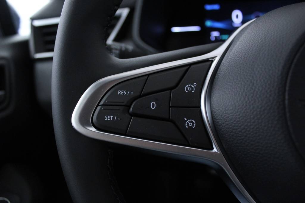mitsubishi-colt-2024-gasolina-999cc