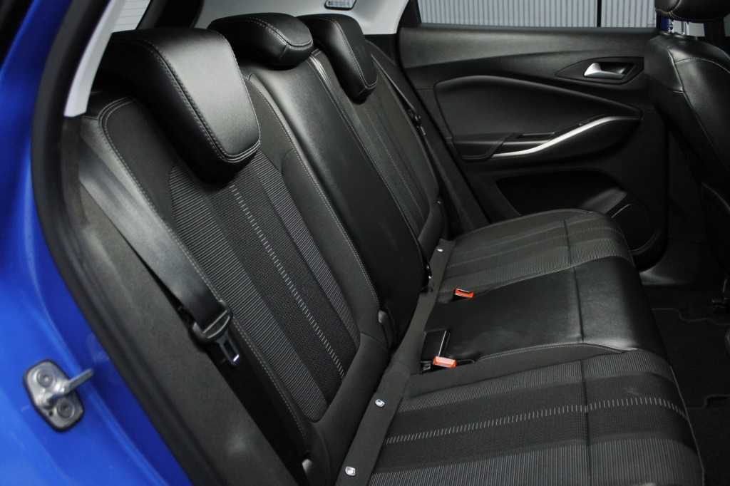 opel-grandland-2023-hibrido-1598cc