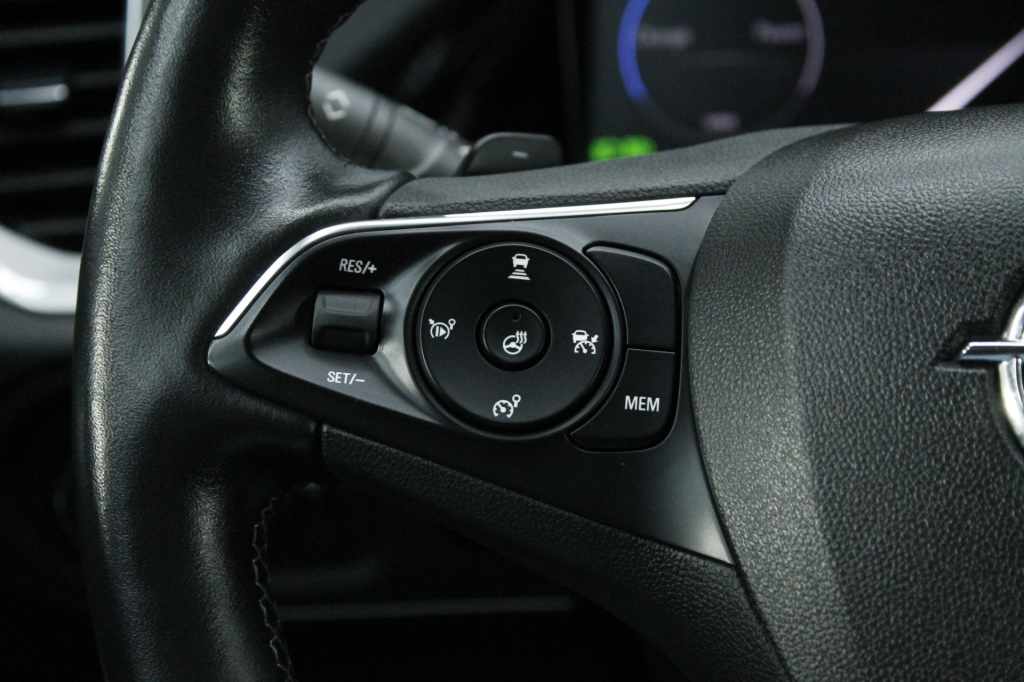 opel-grandland-2023-hibrido-1598cc