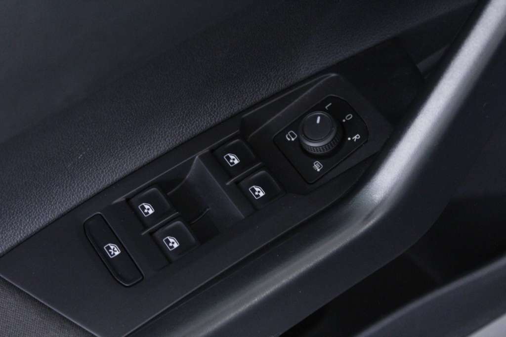 volkswagen-taigo-2024-gasolina-999cc