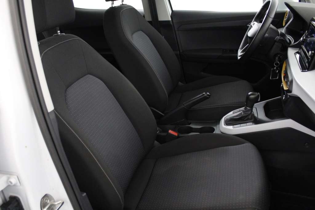 seat-arona-2024-gasolina-999cc