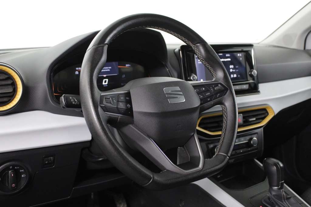 seat-arona-2024-gasolina-999cc
