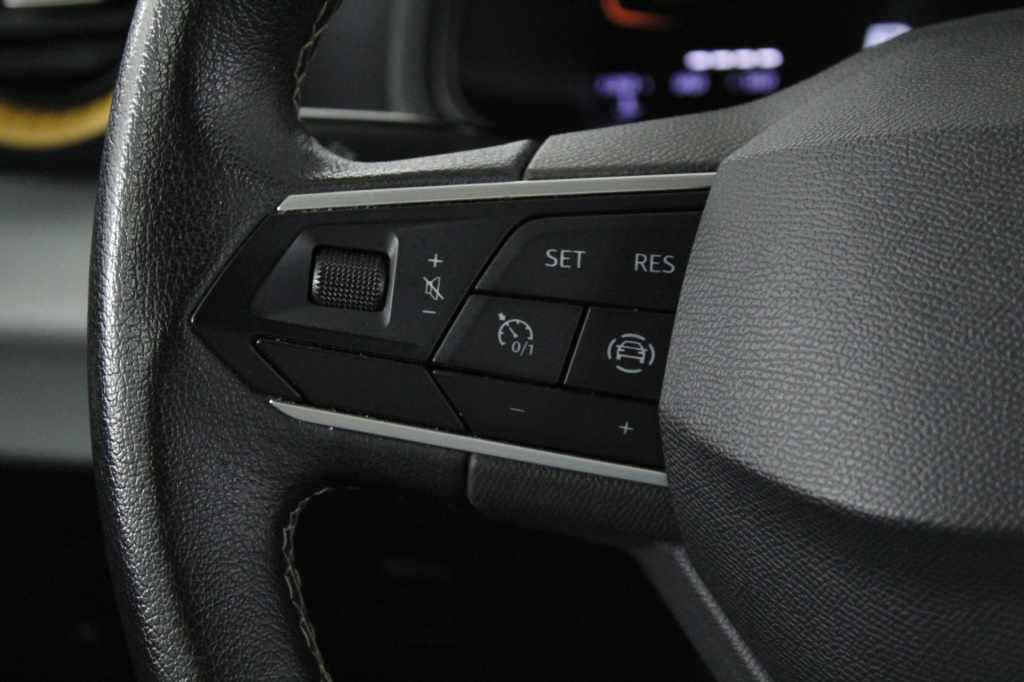 seat-arona-2024-gasolina-999cc