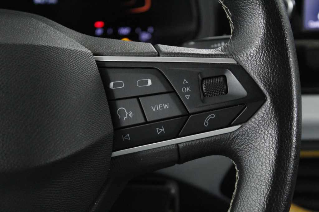 seat-arona-2024-gasolina-999cc