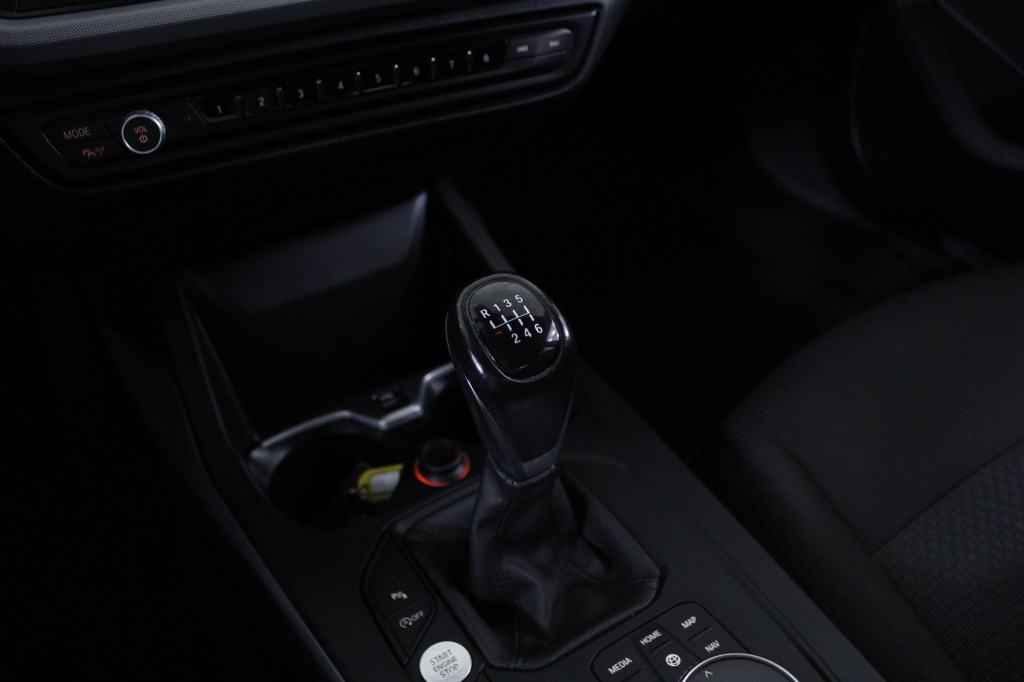 bmw-serie-1-2020-diesel-1496cc