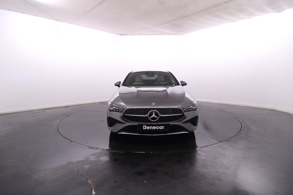 mercedes-benz-cla-2024-diesel-1950cc