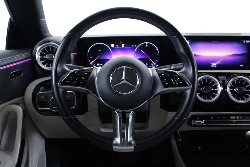 mercedes-benz-cla-2024-diesel-1950cc