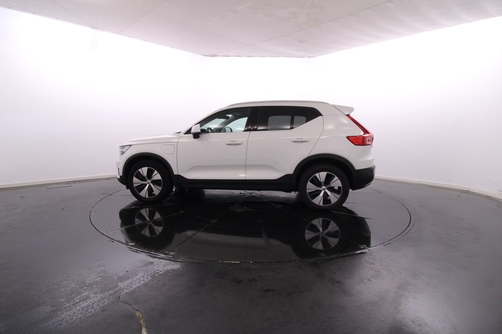 volvo-xc40-2022-hibrido-1477cc