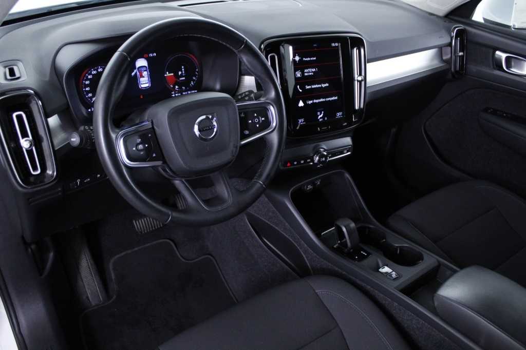 volvo-xc40-2022-hibrido-1477cc