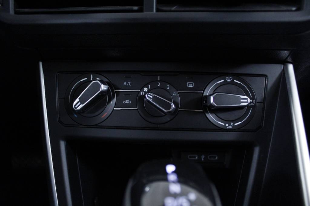 volkswagen-taigo-2025-gasolina-999cc