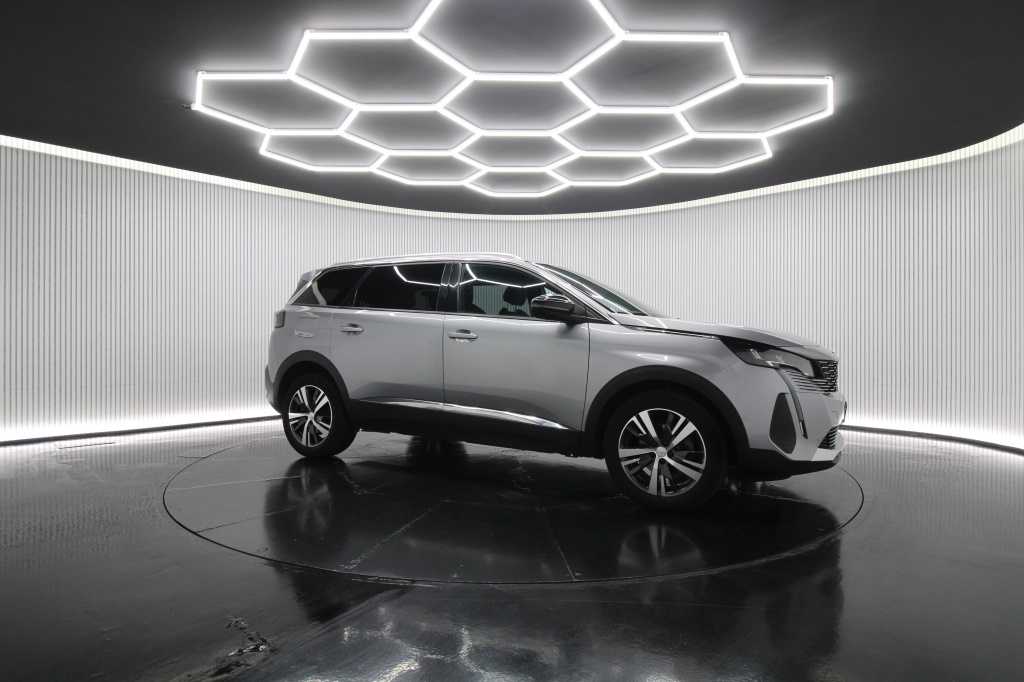 peugeot-5008-2024-gasolina-1199cc