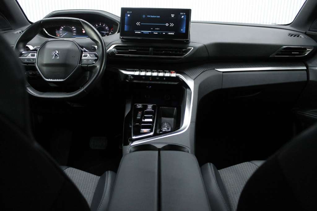 peugeot-5008-2024-gasolina-1199cc