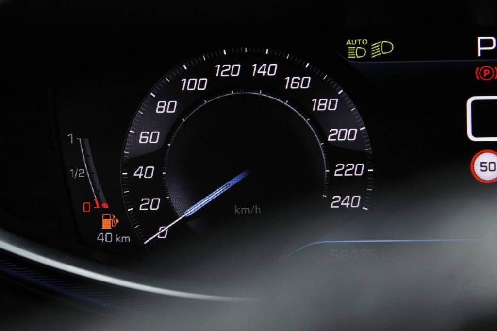 peugeot-5008-2024-gasolina-1199cc